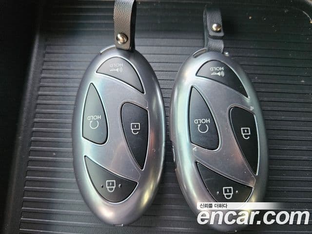 Hyundai Staria Modern, 2025 16