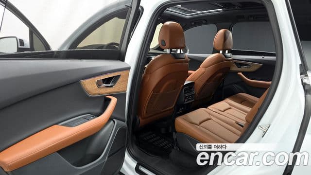 Audi Q7 (4M), 2025 12