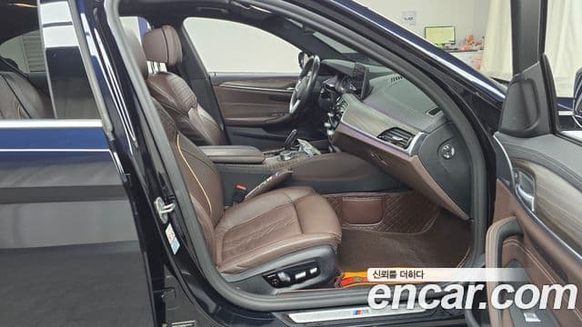 BMW 5시리즈 (G30) 523d M Sport, 2021 11