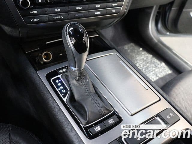 Hyundai Genesis DH Modern, 2016 9
