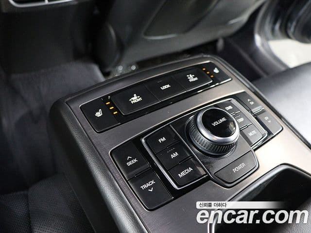 Hyundai Genesis DH Modern, 2016 15