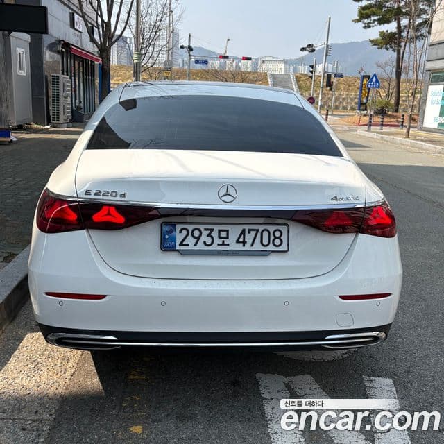 Mercedes-Benz E-класс W214 Exclusive, 2024 3