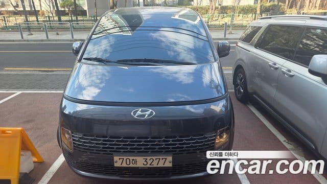 Hyundai Staria Modern, 2024 3
