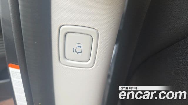 Hyundai Staria Modern, 2024 11