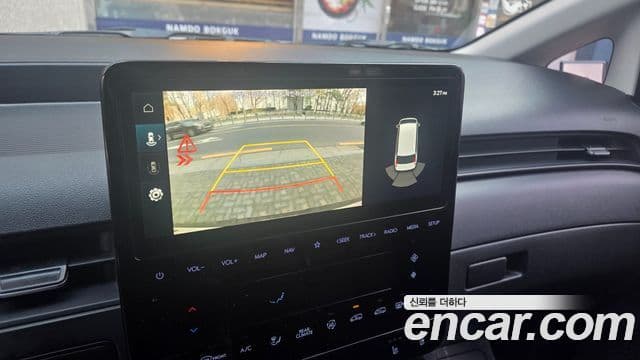 Hyundai Staria Modern, 2024 18