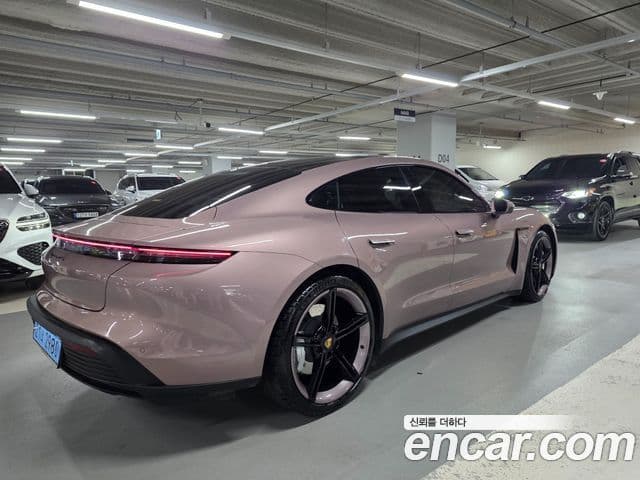 Porsche 타이칸 4S, 2024 2