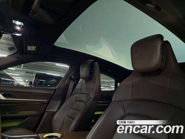 Porsche 타이칸 4S, 2024 18