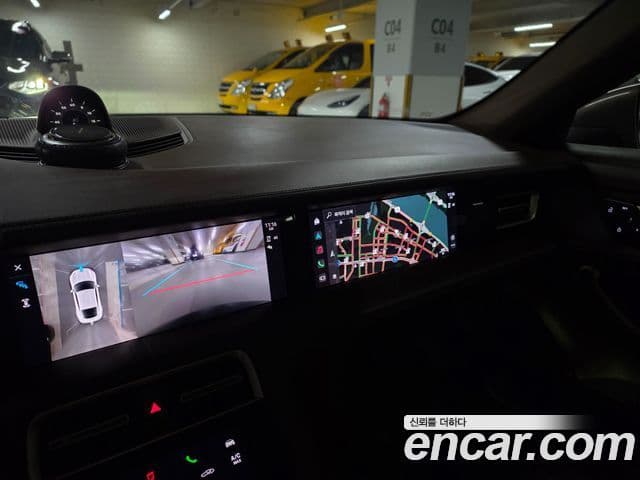 Porsche 타이칸 4S, 2024 19