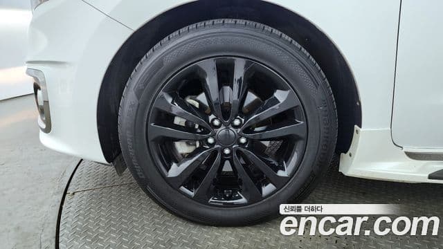 Kia All New Carnival Prestige, 2018 все фото