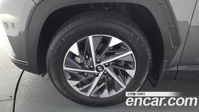 Hyundai Tucson гибрид (NX4) Inspiration 2WD, 2022 все фото