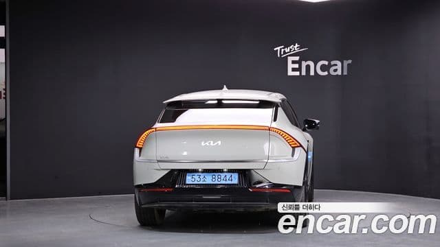 Kia EV6 Earth, 2022 4