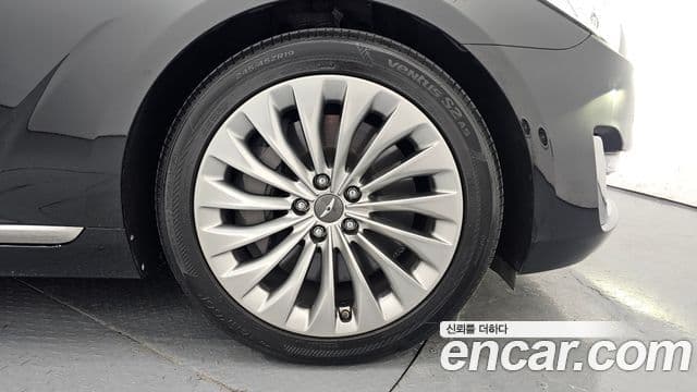 Genesis EQ900 Premium Luxury, 2016 все фото