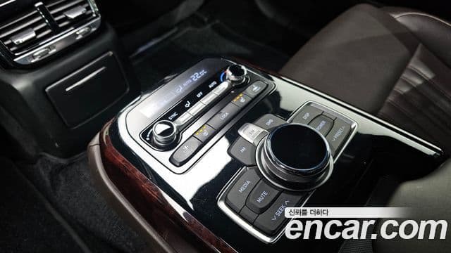 Genesis EQ900 Premium Luxury, 2016 19