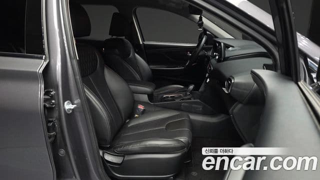 Hyundai Santa Fe TM Exclusive, 2019 11