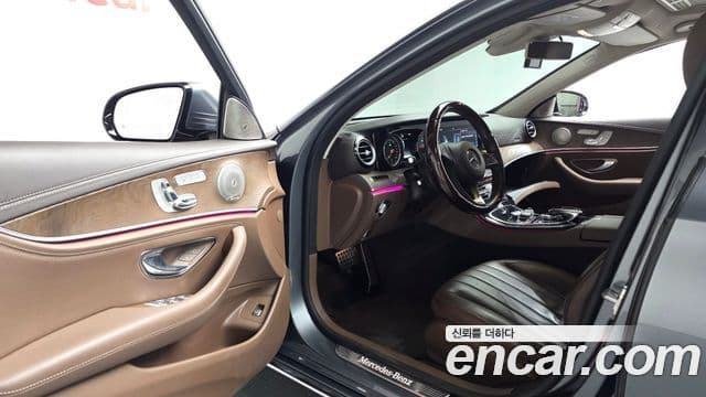 Mercedes-Benz E-класс W213 Exclusive, 2017 11