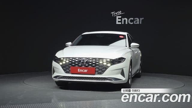 Hyundai The / новый New Grandeur IG гибрид Calligraphy, 2020 3