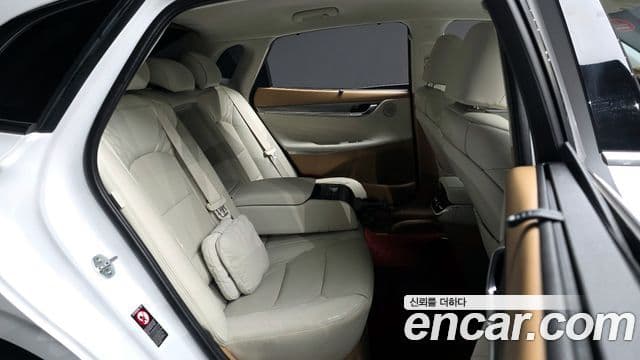 Hyundai The / новый New Grandeur IG гибрид Calligraphy, 2020 12