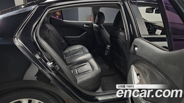 Kia K5 Prestige, 2012 12