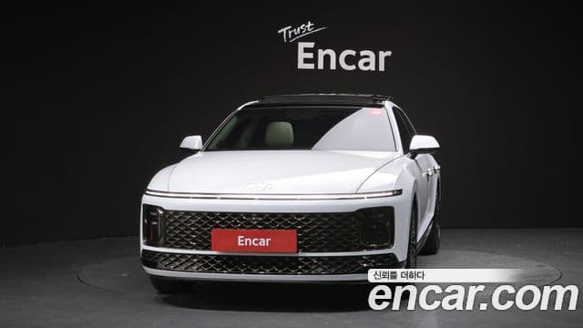 Hyundai Grandeur (GN7) Calligraphy, 2024 3