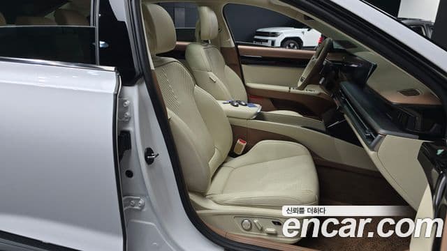 Hyundai Grandeur (GN7) Calligraphy, 2024 10