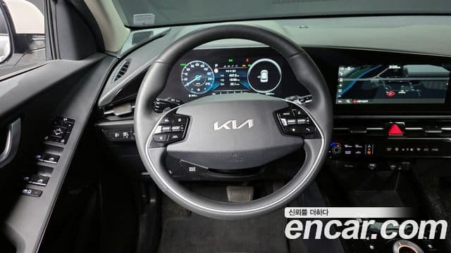 Kia D All New Niro Prestige, 2024 13