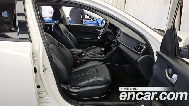 Kia K5 2세대 Prestige, 2017 11