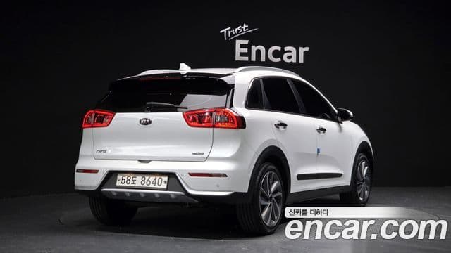 Kia Niro Noblesse, 2018 2