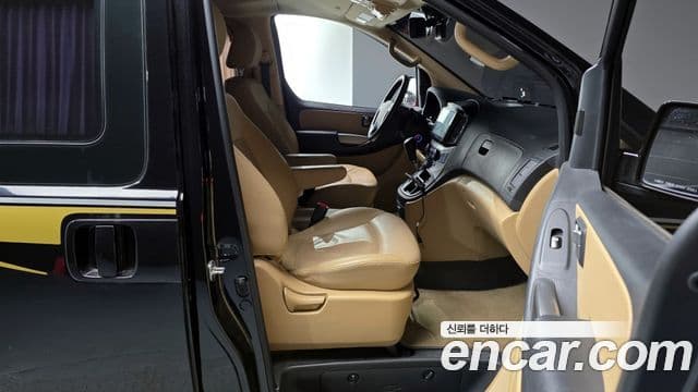 Hyundai Grand Starex лимузин, 2018 11