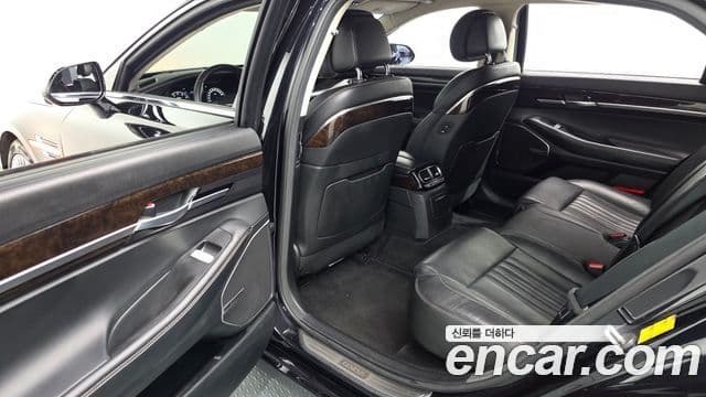 Genesis G90 Premium Luxury, 2021 12