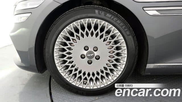 Genesis G80 (RG3) бензин 3.5 турбо AWD, 2021 все фото