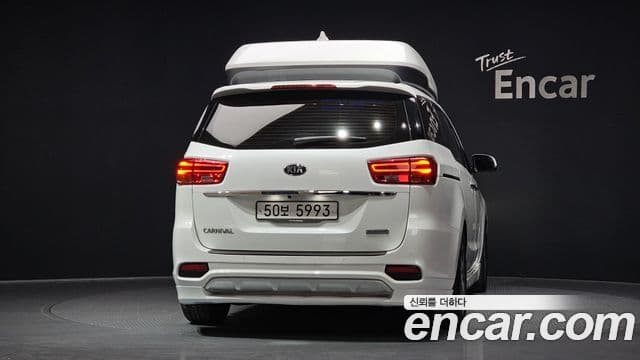 Kia The / новый New Carnival Noblesse Special, 2019 4