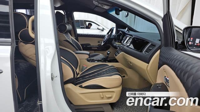 Kia The / новый New Carnival Noblesse Special, 2019 11