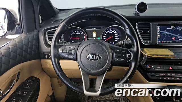 Kia The / новый New Carnival Noblesse Special, 2019 13