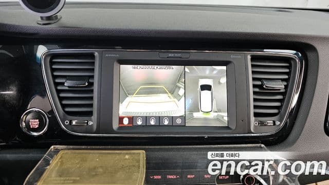 Kia The / новый New Carnival Noblesse Special, 2019 15