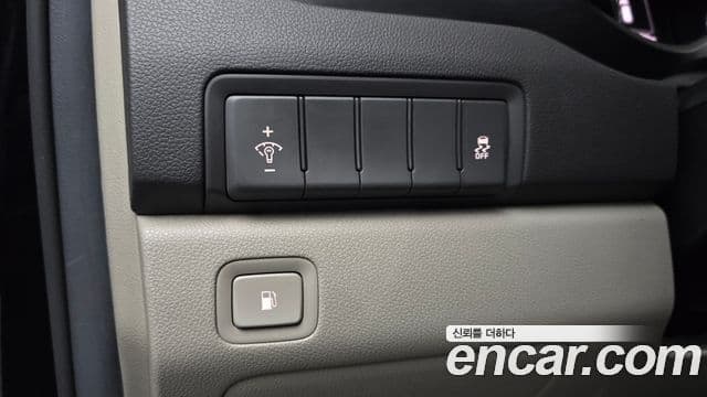 Kia All New Carnival Luxury, 2017 14