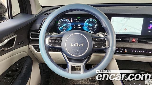 Kia Sportage 5세대 гибрид Signature Gravity 2WD, 2022 13