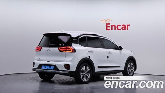 Kia Niro Plus Air (таксомоторный тип), 2023 2