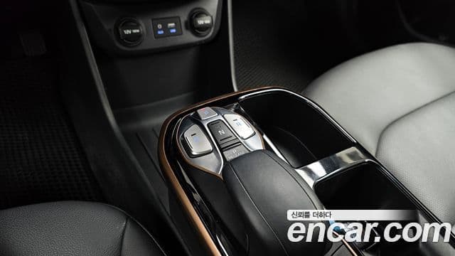 Hyundai Ioniq Электрический (Electric), 2017 9