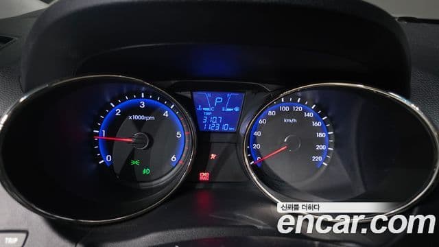 Hyundai Tucson ix Luxury, 2012 8