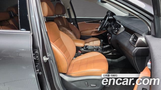 Kia The / новый New Sorento Master, 2019 10