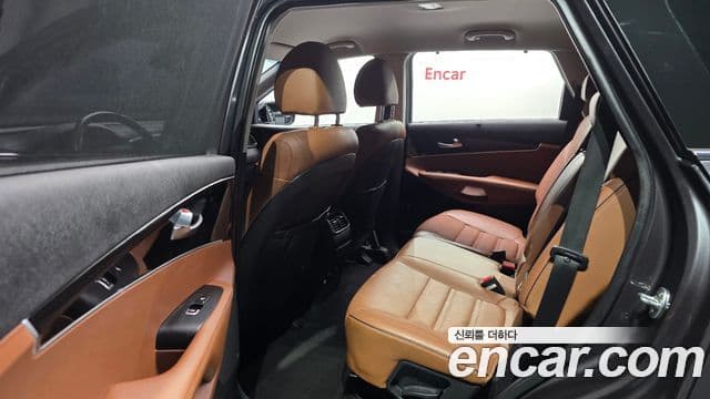 Kia The / новый New Sorento Master, 2019 12