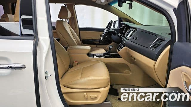 Kia The / новый New Carnival Prestige, 2020 11