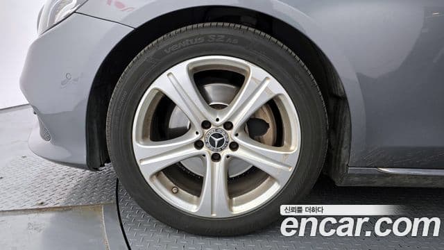 Mercedes-Benz E-класс W213 Avantgarde, 2018 все фото