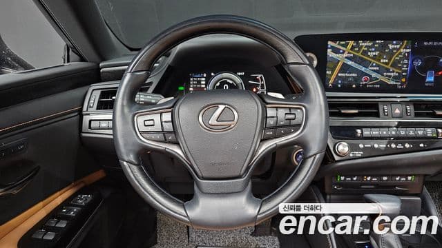Lexus ES300h 7세대 Luxury Plus, 2022 13