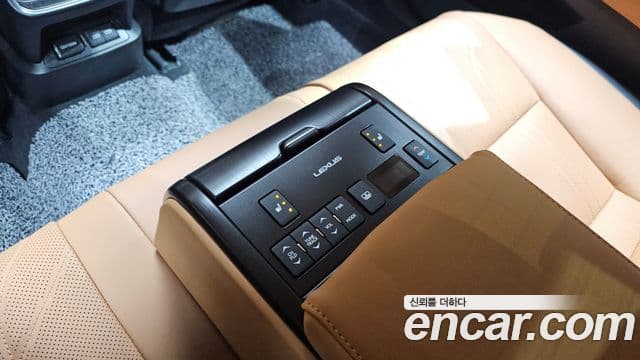 Lexus ES300h 7세대 Luxury Plus, 2022 18