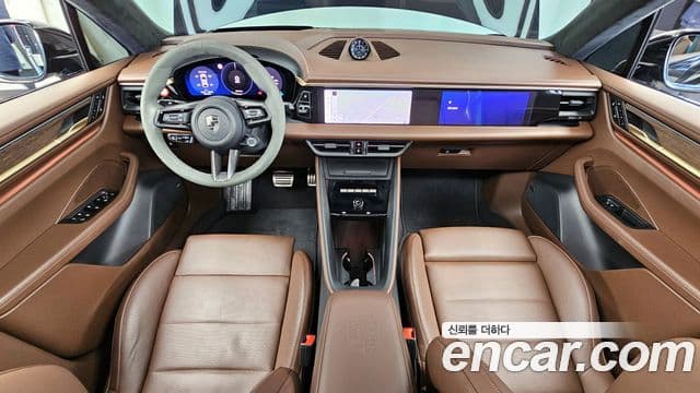 Porsche Macan EV турбо, 2025 7