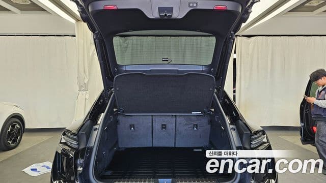 Porsche Macan EV турбо, 2025 20