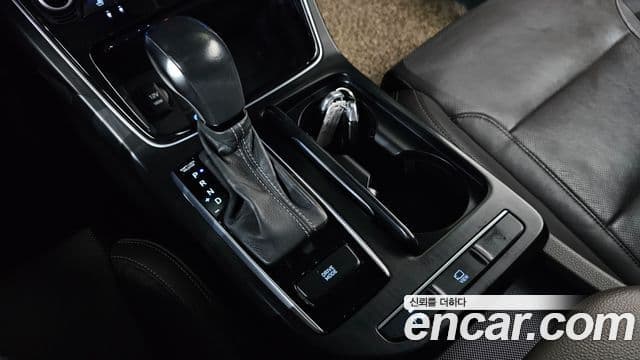 Hyundai Grandeur IG 3.0 LPi Modern (арендный автомобиль), 2018 9