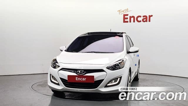 Hyundai i30(новый кузов / новое поколение) 1.6 GDI PYL, 2014 3