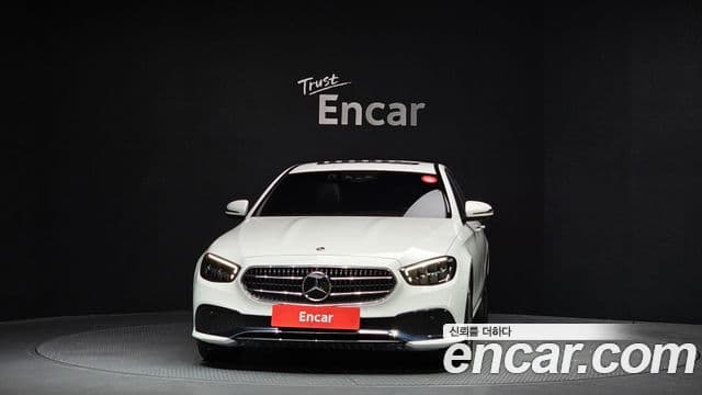 Mercedes-Benz E-класс W213 Avantgarde, 2023 3